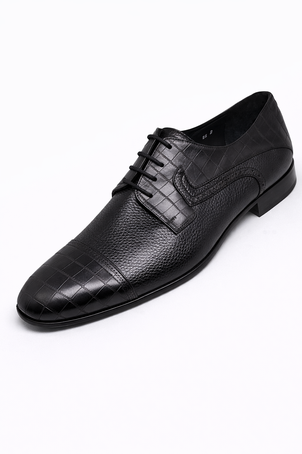 142t0115 Artollini Black Buffalo Toe Cap Lace Shoe